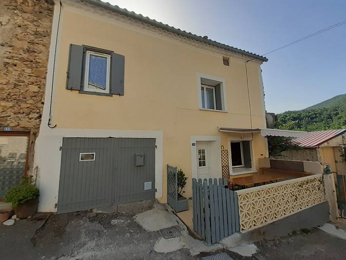 Gîte pour 6 personnes, avec terrasse