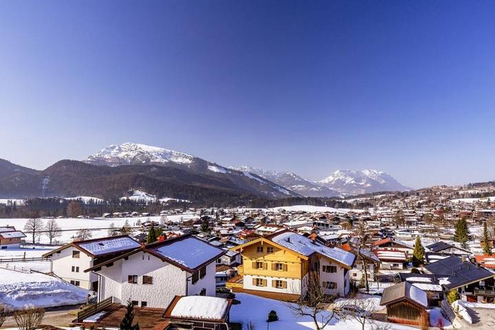 Hütte für 2 Personen, mit Balkon und Garten, kinderfreundlich im Chiemgau - 3