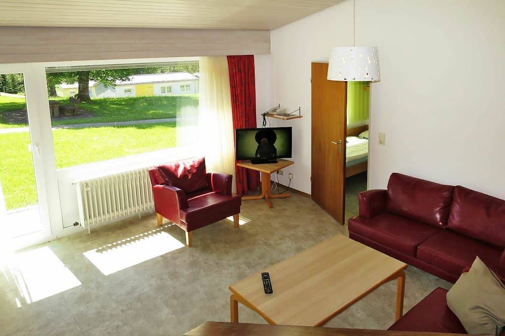 Herrliche Wohnung in einem Ferienhaus für 6 Personen mit Pool, Tv und Terrasse in Maierhöfen, Bayerisch Schwaben