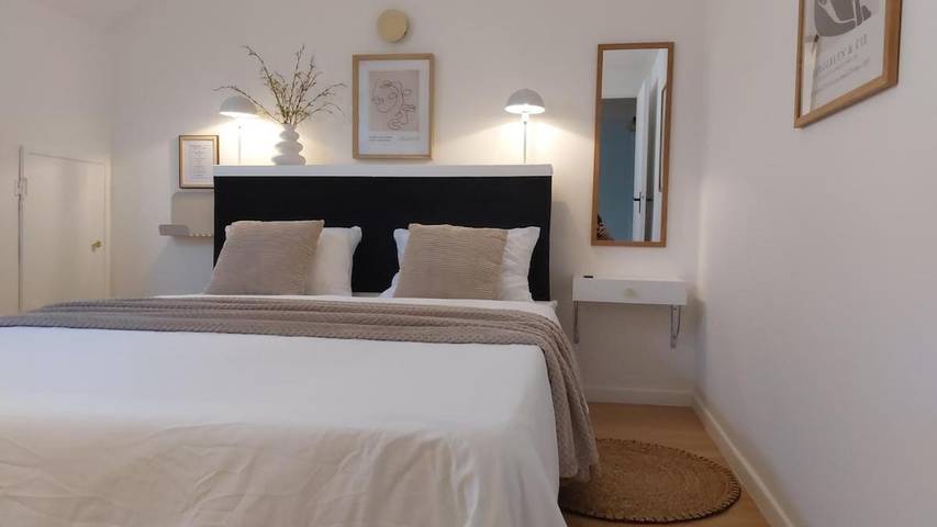 Gîte pour 4 personnes, avec Jardin et Piscine dans Troissereux