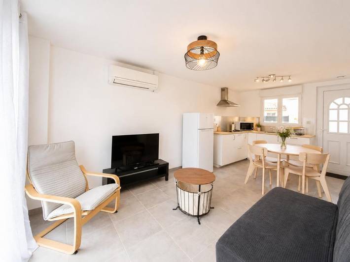 Gîte pour 4 personnes, avec Terrasse et Jardin à Braud-et-Saint-Louis
