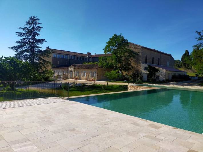 Hôtel pour 2 personnes, avec vue ainsi que piscine et jardin à Vagnas - 2