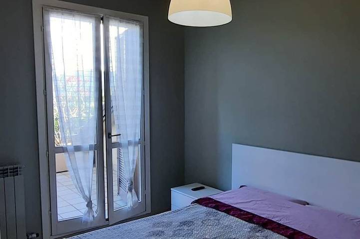 Ferienwohnung für 5 Personen, mit Pool und Balkon sowie Garten in Brezzo di Bedero - 2