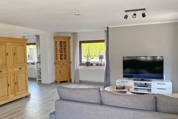 Ferienwohnung für 4 Personen, mit Whirlpool und Terrasse sowie Sauna in Duisburg