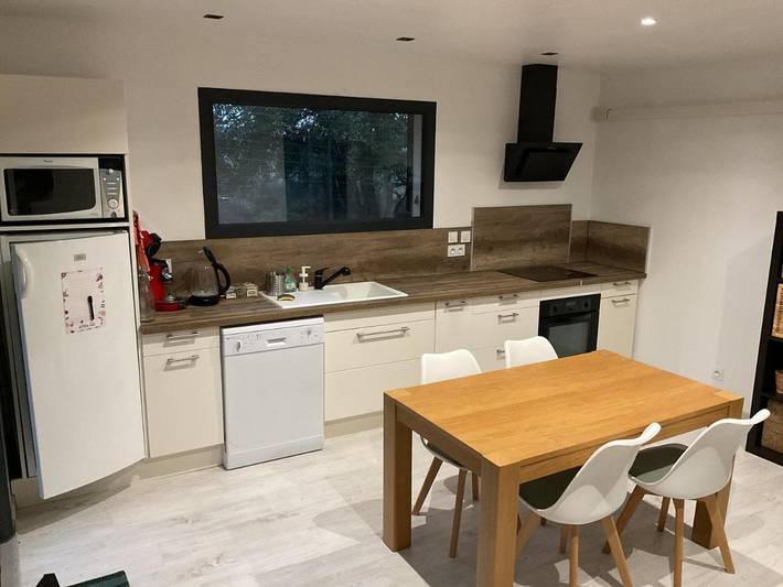 Gîte pour 2 personnes, avec terrasse à Saint-Marcel-de-Careiret - 4