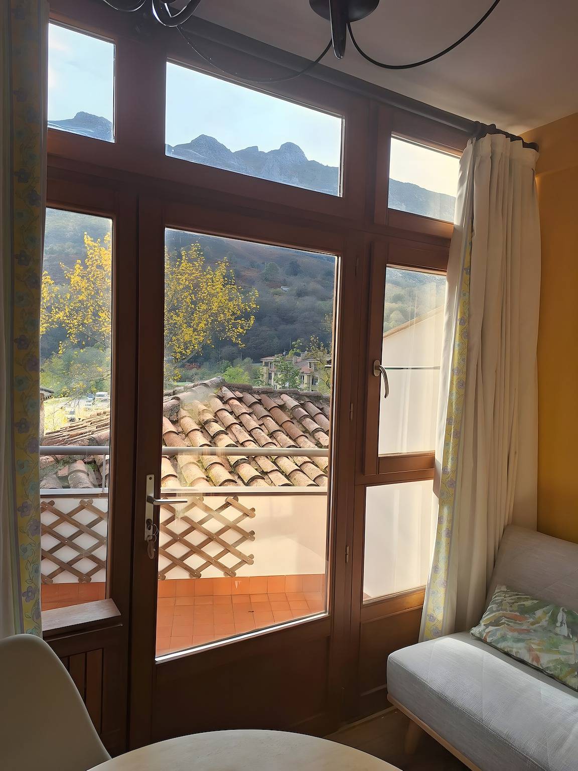 Apartamento 'Estudio' con vistas a la montaña in Las Arenas (Cabrales), Cabrales