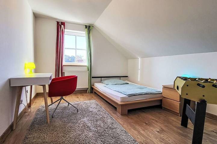 Wunderbares alleinstehendes Ferienhaus für 5 Gäste mit  W-Lan, Tv und Terrasse in Kallinchen, Zossen
