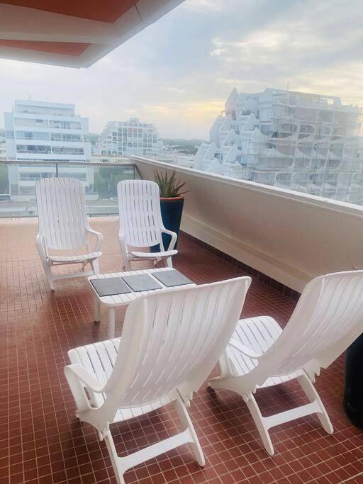 Gîte pour 5 personnes, avec terrasse dans Office De Tourisme La Grande Motte - 2