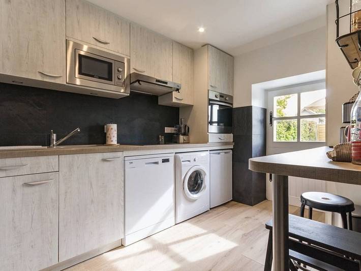 Gîte pour 5 personnes, avec terrasse et jardin à Saint-Lyphard - 4