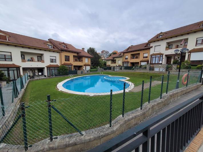 Casa de vacaciones para 6 personas, con terraza y piscina - 1