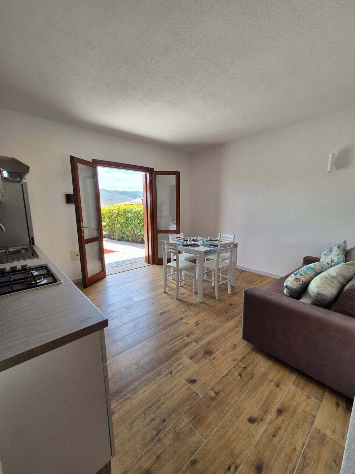 Ganze Wohnung, Appartement 'Jej Budoni Loc Colle' mit Meerblick, privater Terrasse & Klimaanlage in Maiorca (Sardinia), Budoni