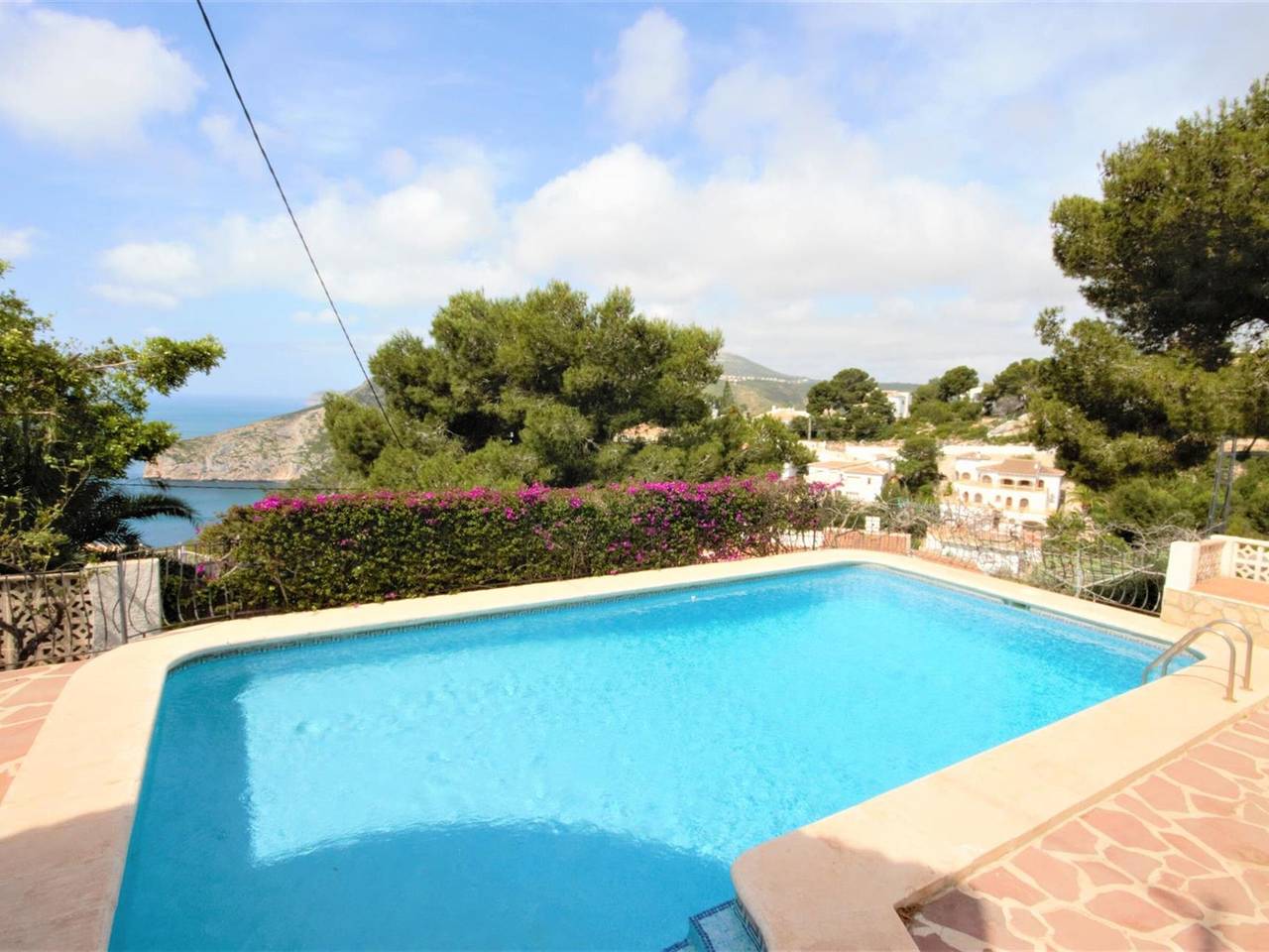 Villa íntima en Jávea con piscina privada y jardín para 8 pers. in Granadella, Jávea