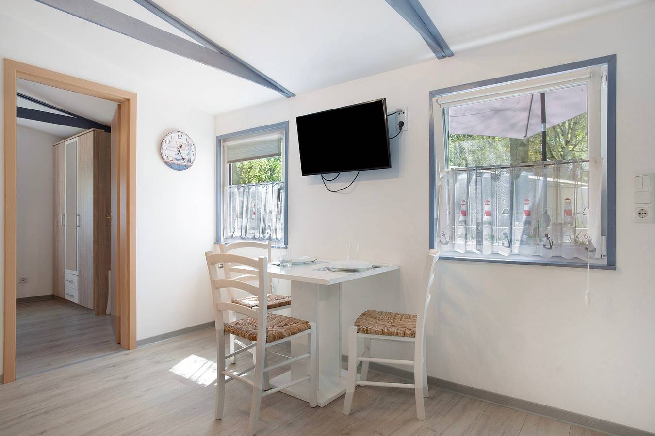 Bungalow 'Bungalow Netzboden, Bgl 28' mit Privatterrasse und Wlan in Bakenberg, Dranske