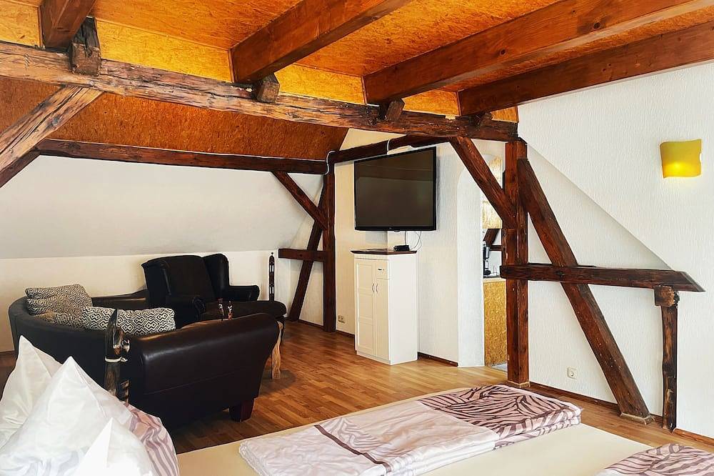 Ganze Wohnung, Family Apartment - Lausitzhof in Hoyerswerda, Lausitzer Seenland