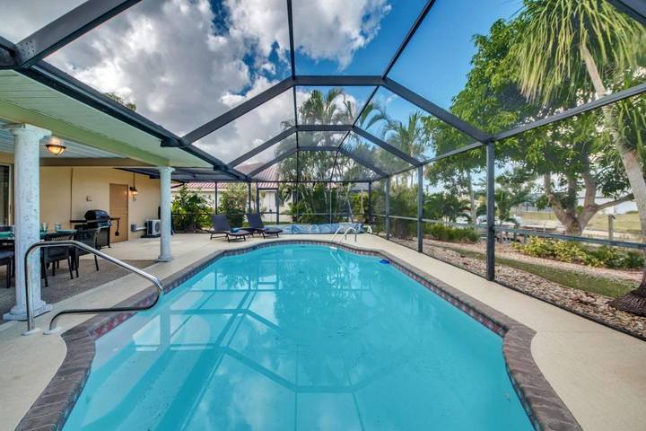 Casa de vacaciones para 8 personas, con vistas al lago y vistas además de terraza y piscina - 1