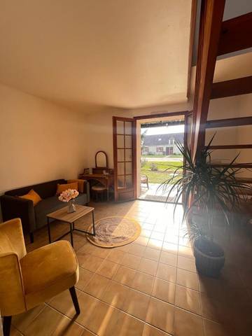 Hôtel pour 2 personnes, avec piscine ainsi que vue et jardin à Chouzy-sur-Cisse