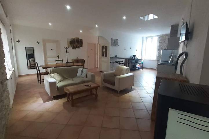 Appartement de vacances pour 5 personnes, avec Balcon et Jardin à Lacaune