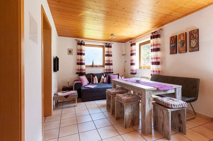 Ferienwohnung für 6 Personen, mit Garten in Finkenberg