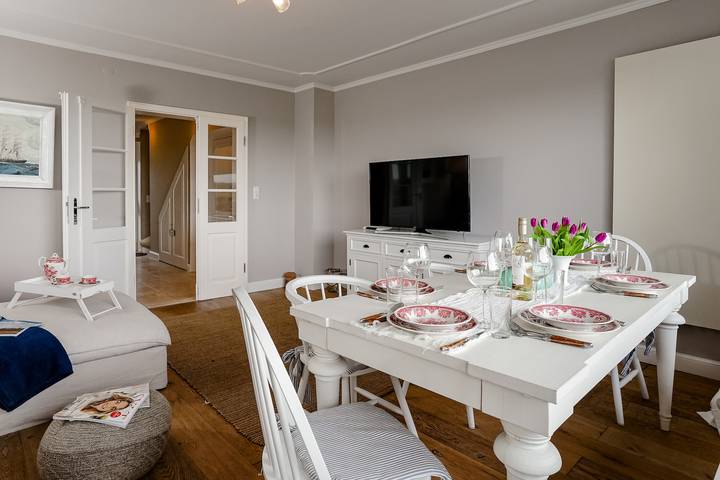Ferienhaus für 6 Personen, mit Balkon und Garten - 1