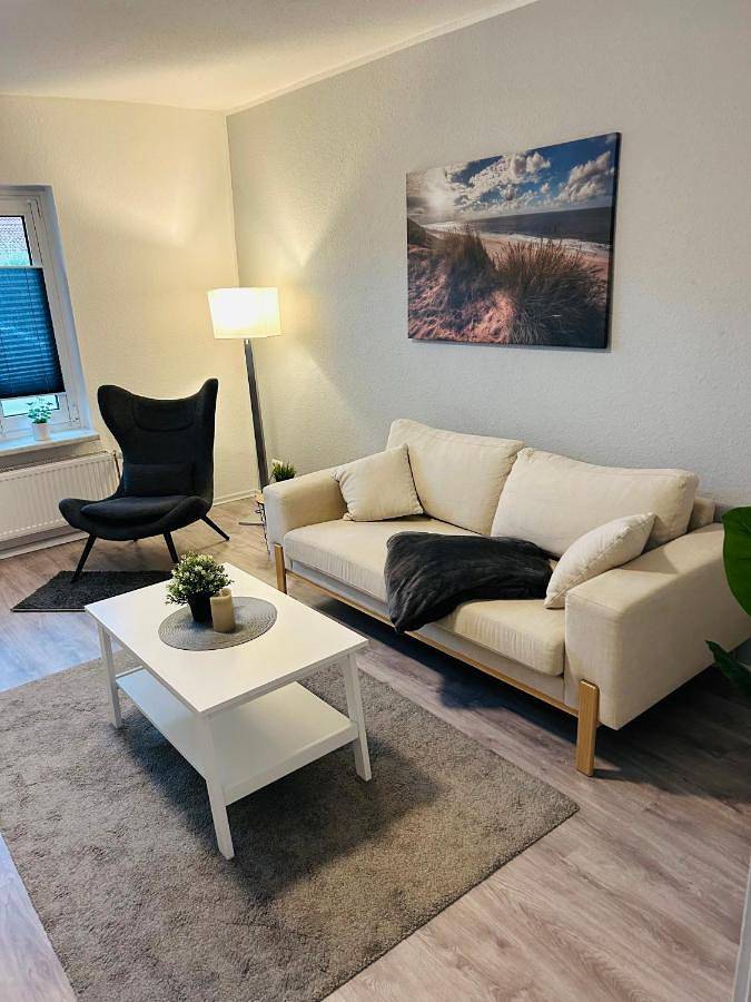 Ferienwohnung für 3 Personen, mit Terrasse und Garten in Leezen