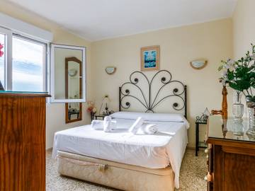 Gîte pour 2 personnes, avec piscine à Torre del Mar
