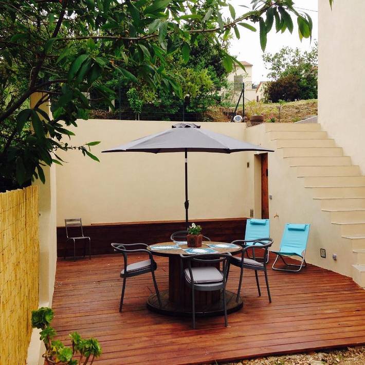 Appartement de vacances pour 4 personnes, avec terrasse ainsi que jardin et vue