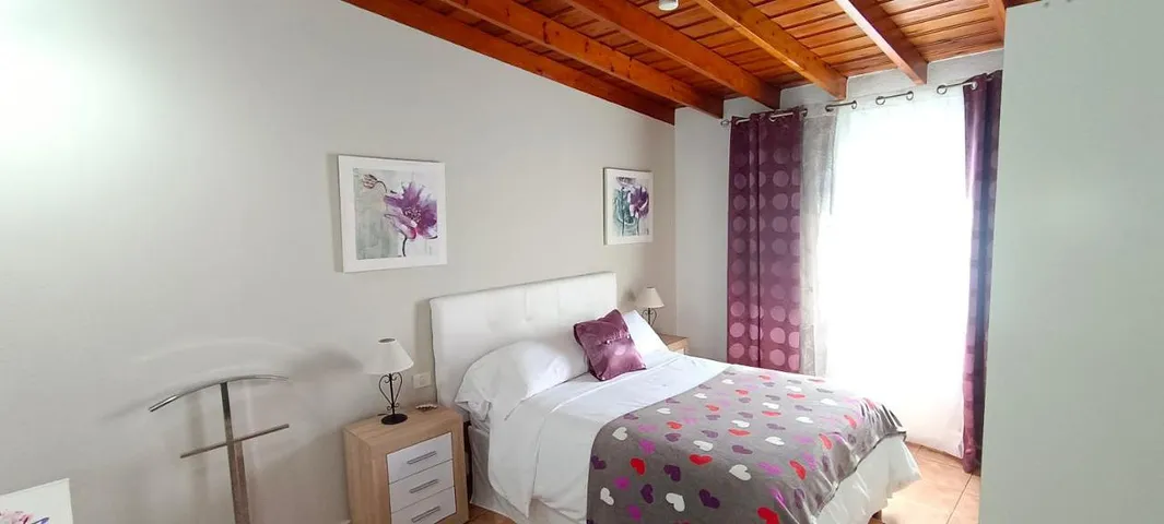 Apartamento de vacaciones para 5 personas, con vistas y balcón, Familias con niños - 1