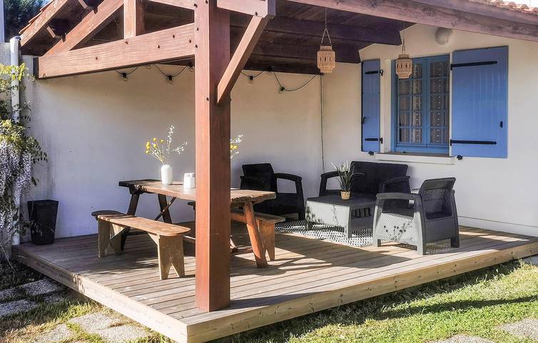 Location de vacances pour 10 personnes, avec jardin et terrasse, animaux acceptés à L'Aiguillon-sur-Mer - 4