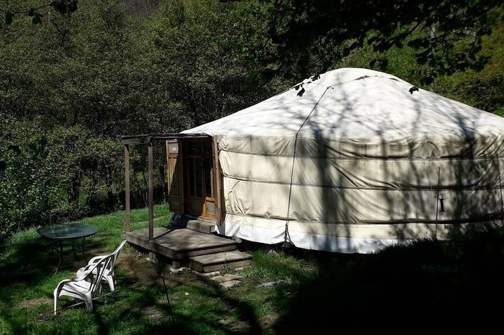 Location de vacances pour 8 personnes, avec Jardin à Biert