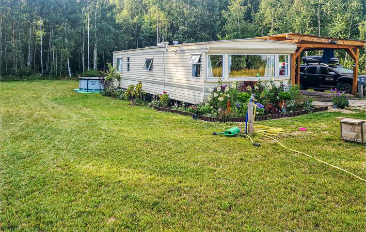 Camping pour 4 personnes, avec Terrasse et Jardin en Pologne