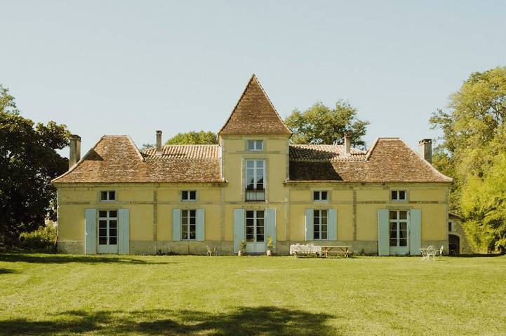 Location de vacances pour 18 personnes, avec jardin à Allemans-du-Dropt