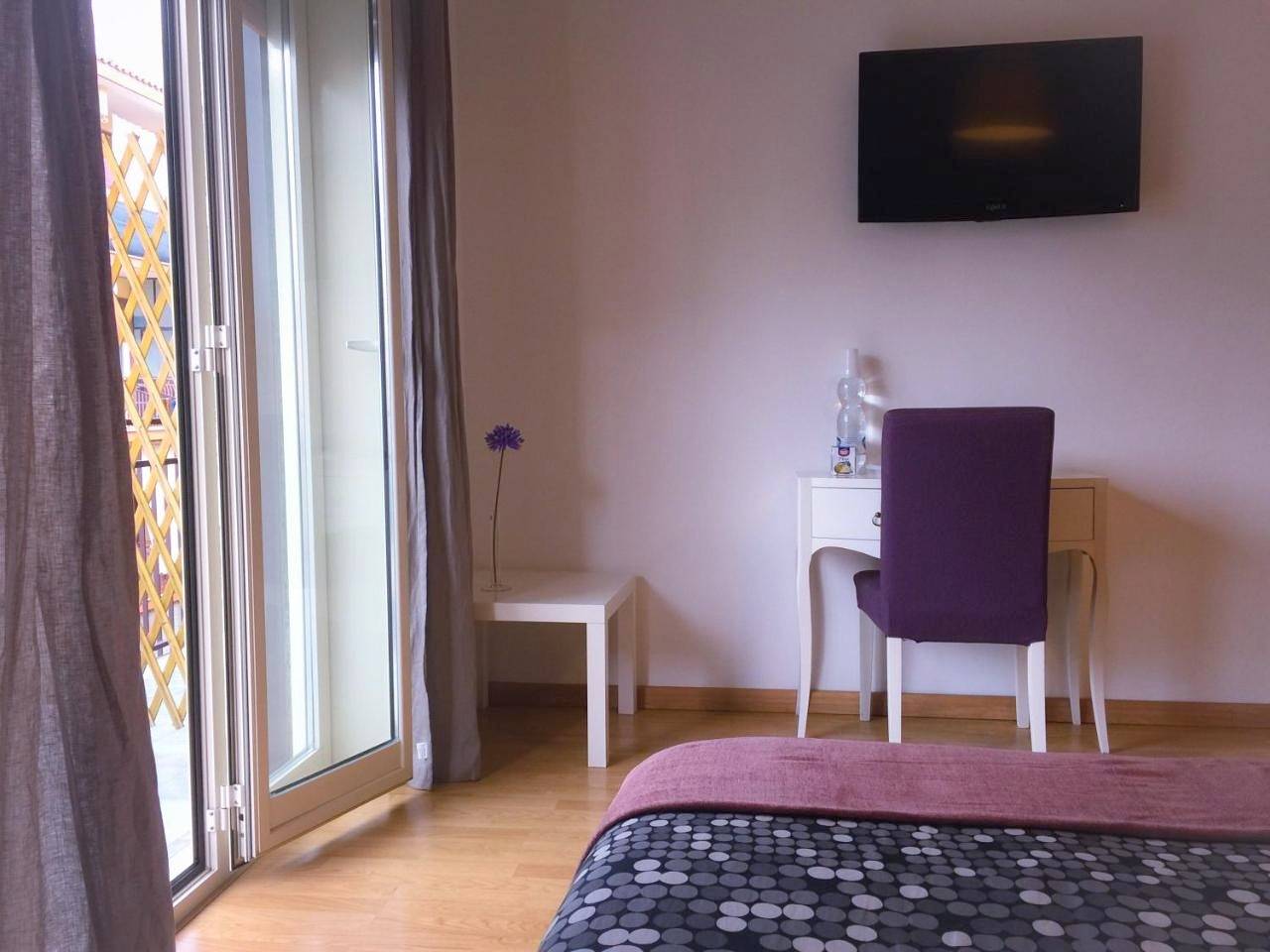 Double Room in Gravina di Catania, Catania e dintorni