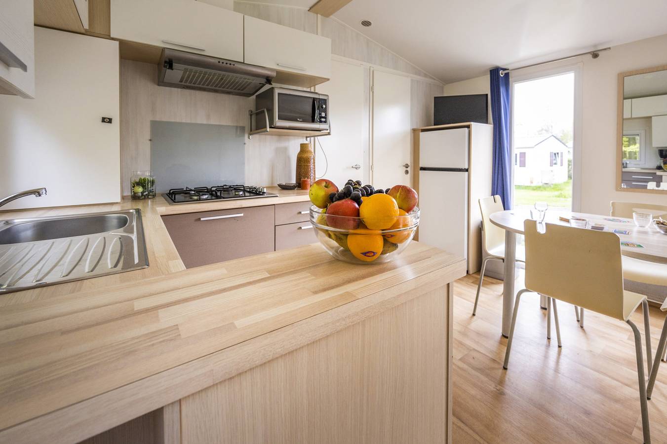 Beautiful 4 person chalet at a campsite in the Belgian Ardennes in Bertrix, Neufchâteau e dintorni