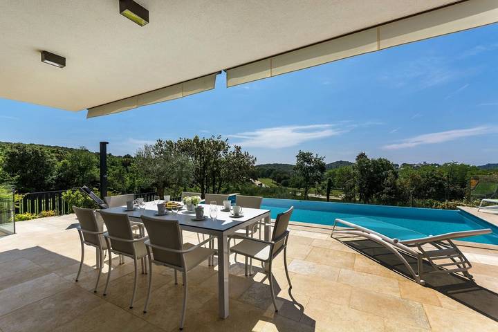 Ferienhaus für 8 Personen, mit Pool und Sauna sowie Garten in Vrsar - 4