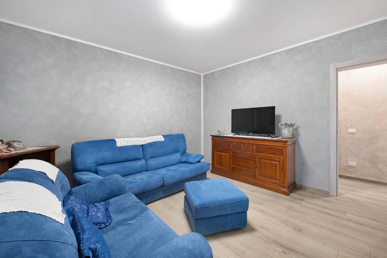 Appartamento intero, Appartamento vacanze "Casa Tovini" con vista sulle montagne, terrazza e Wi-Fi in Pisogne, Comune di Pisogne