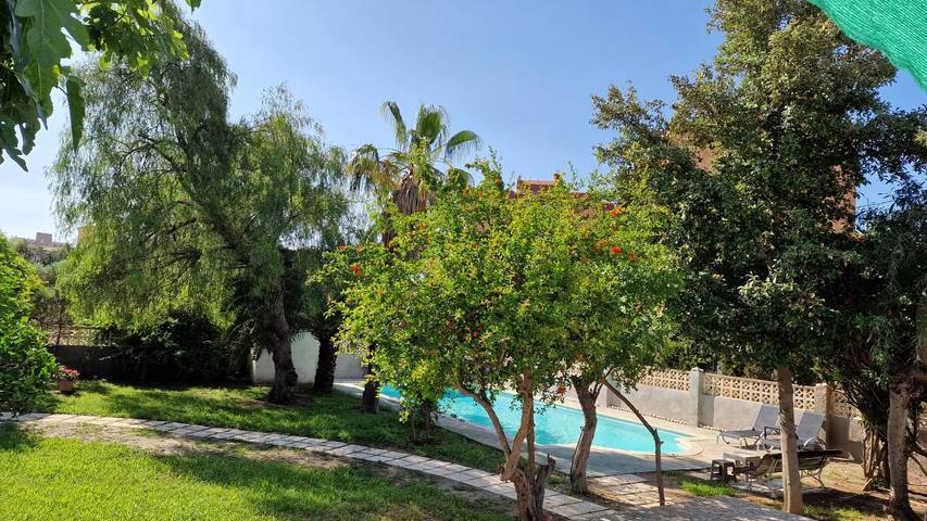 Ferienhaus für 9 Personen, mit Balkon/Terrasse und Garten in Alicante Provinz - 2