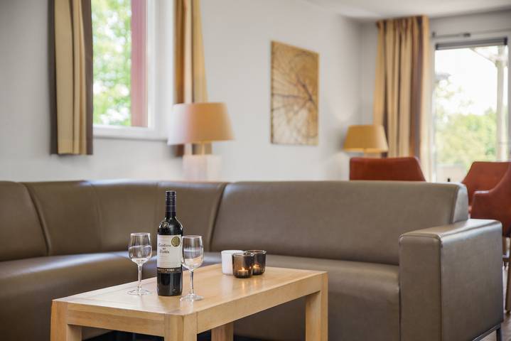 Ferienhaus für 12 Personen, mit Balkon/Terrasse und Terrasse sowie Sauna in Kell am See - 4