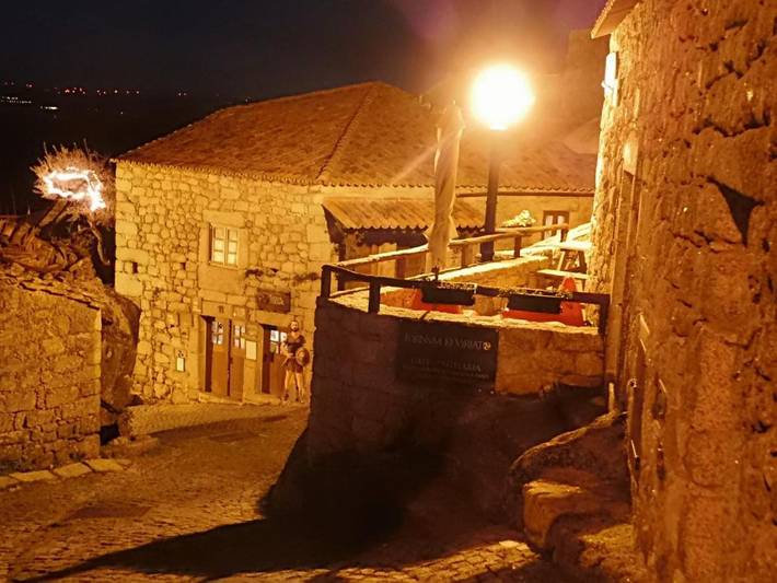 Maison d’hôte pour 2 personnes, avec terrasse et vue à Monsanto - 4