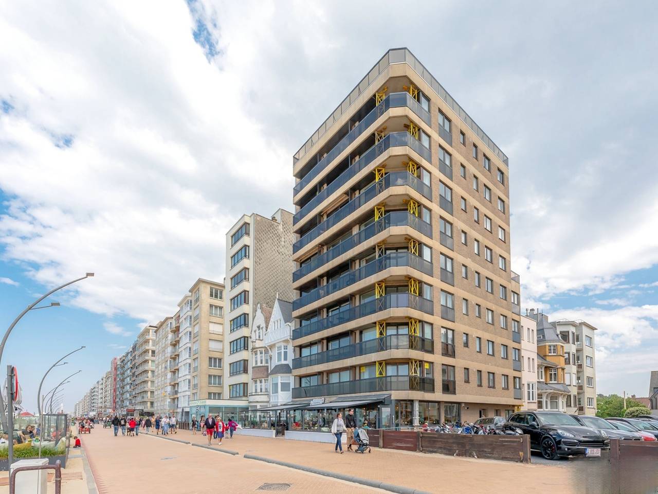 Apartamento entero, Bonito apartamento situado en primera línea de mar in De Panne, Costa de Bélgica