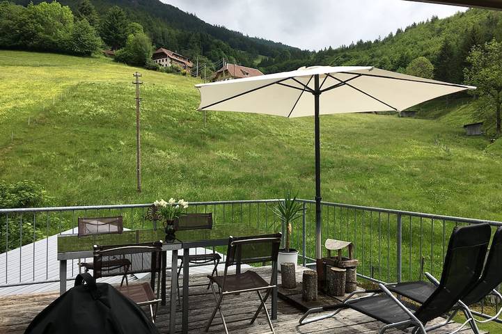 Ferienwohnung für 7 Personen, mit Balkon und Garten sowie Whirlpool - 1