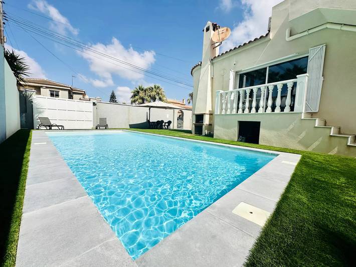 Casa rural para 8 personas, con jardín en Torrevieja - 3