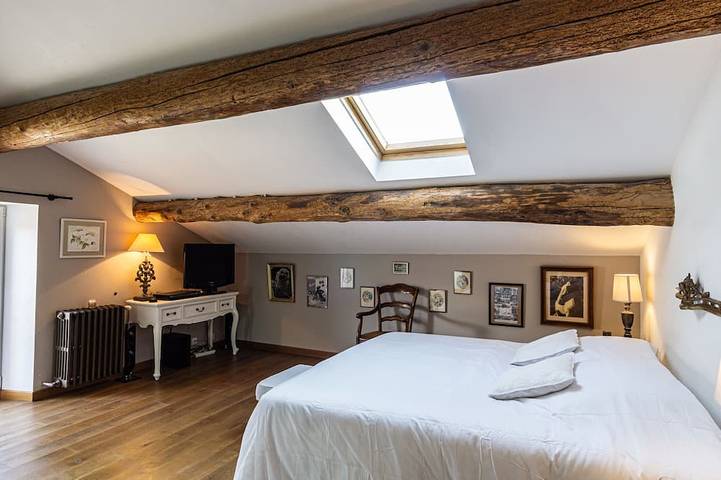 Stunning property between Alpilles and Luberon in Cavaillon, Parque natural regional del Luberon