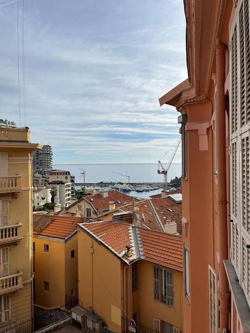 Gîte pour 4 personnes, avec vue et balcon dans Gare de Monaco Monte Carlo - 3