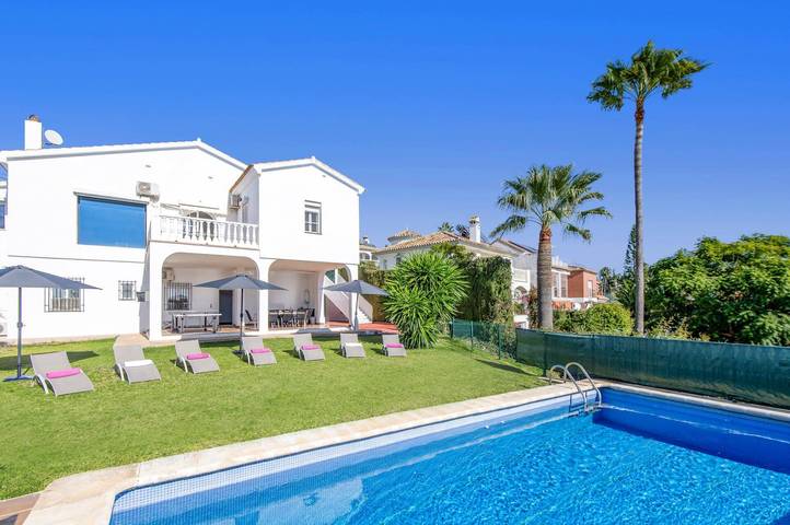 Villa voor 8 personen, met tuin in Mijas Costa