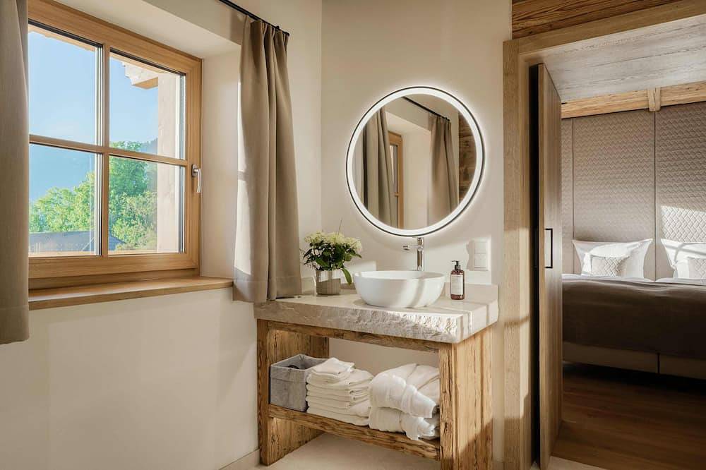 Ganze Wohnung, Chalet Ferienwohnung Mit Sauna, für 2 | am Wolfgangsee | schwalbennest in Strobl, Bezirk Salzburg-Umgebung