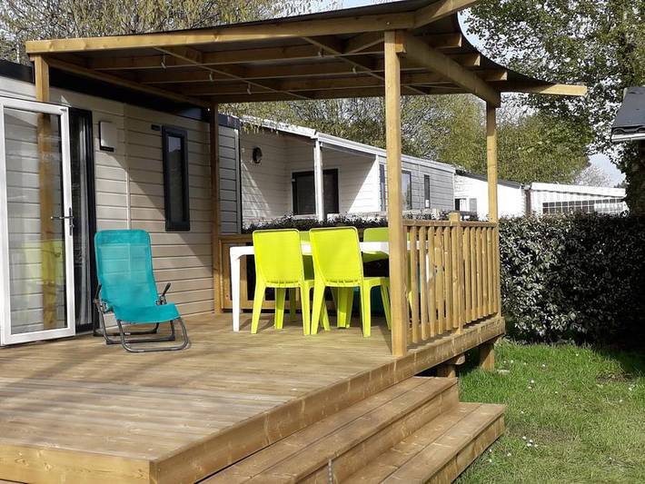 Camping de Kerabus - Mobilheim 4 personen - Confort 27 m² - 2 Schlafzimmer - überdachte Terrasse - Tv - -. in Carnac, Côte des Mégalithes