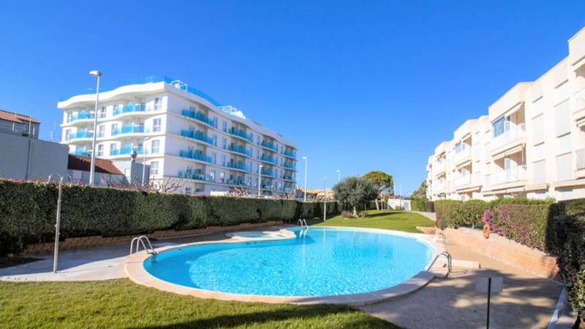 Gîte pour 7 personnes, avec piscine et terrasse à Alcossebre - 4