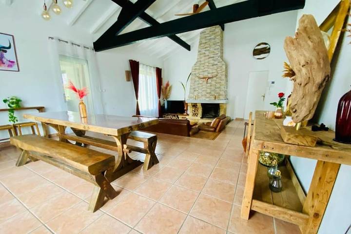 Location de vacances pour 12 personnes, avec jardin ainsi que sauna et piscine à Ahetze - 4