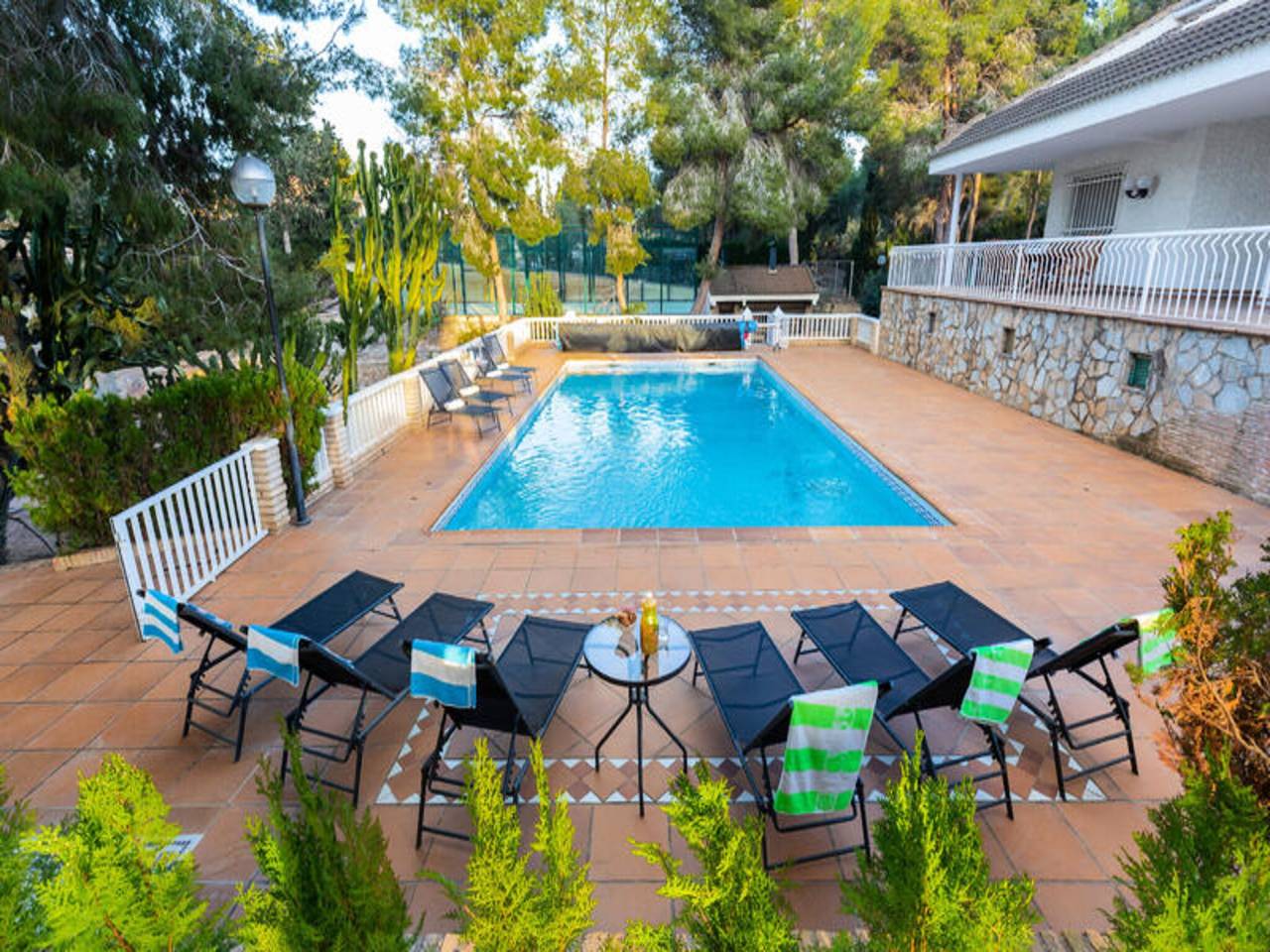 Apartamento entero, Casa de vacaciones en Murcia con un encanto acogedor in Molina de Segura, Interior de Murcia