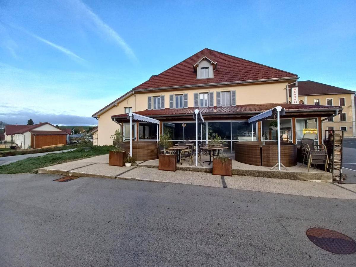 Sarl Du Parc Hôtel Les Tremplins in Station de Pré Poncet, Mouthe-Lac et Mont d’Or